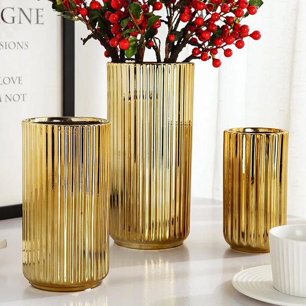 Nordic Ceramic Vase Golden Vase Flower Arrangement Pot Flower Storage Container for Home Living Room Soft Decoration