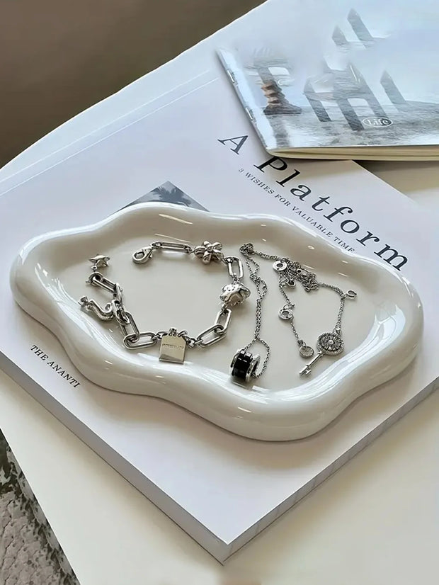 Simple Stylish Cloud Ceramic Jewelry Storage Tray Jewelry Earrings Display Desktop Ornaments Gifts for Friends